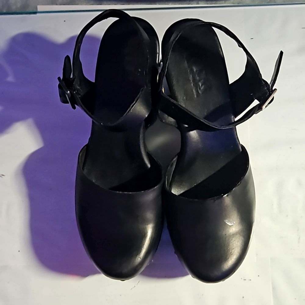 KORKS  Leather Mary Jane Clog